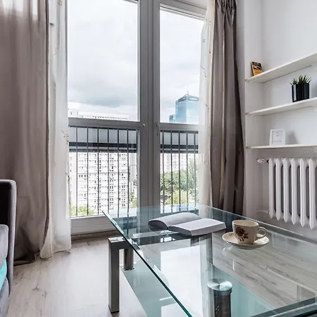 Chlodna 15 * Varšava