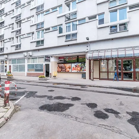 Chlodna 15 ワルシャワ