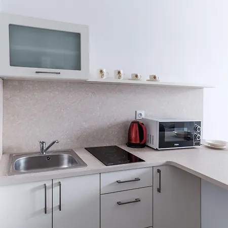 Chlodna 15 Apartmán