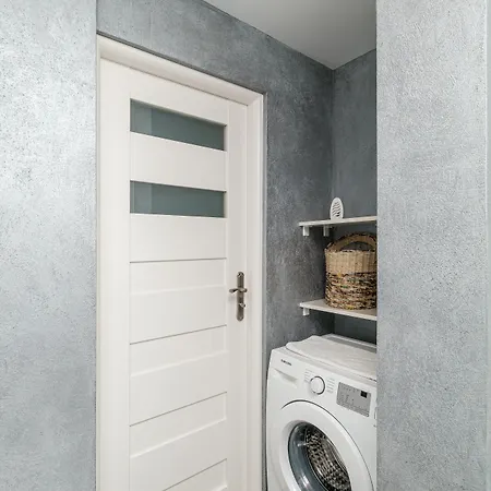 Chlodna 15 Apartment