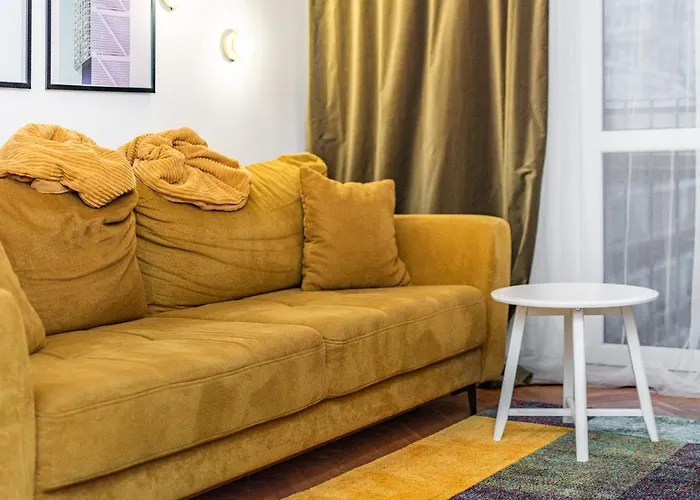 Chlodna 15 * وارسو